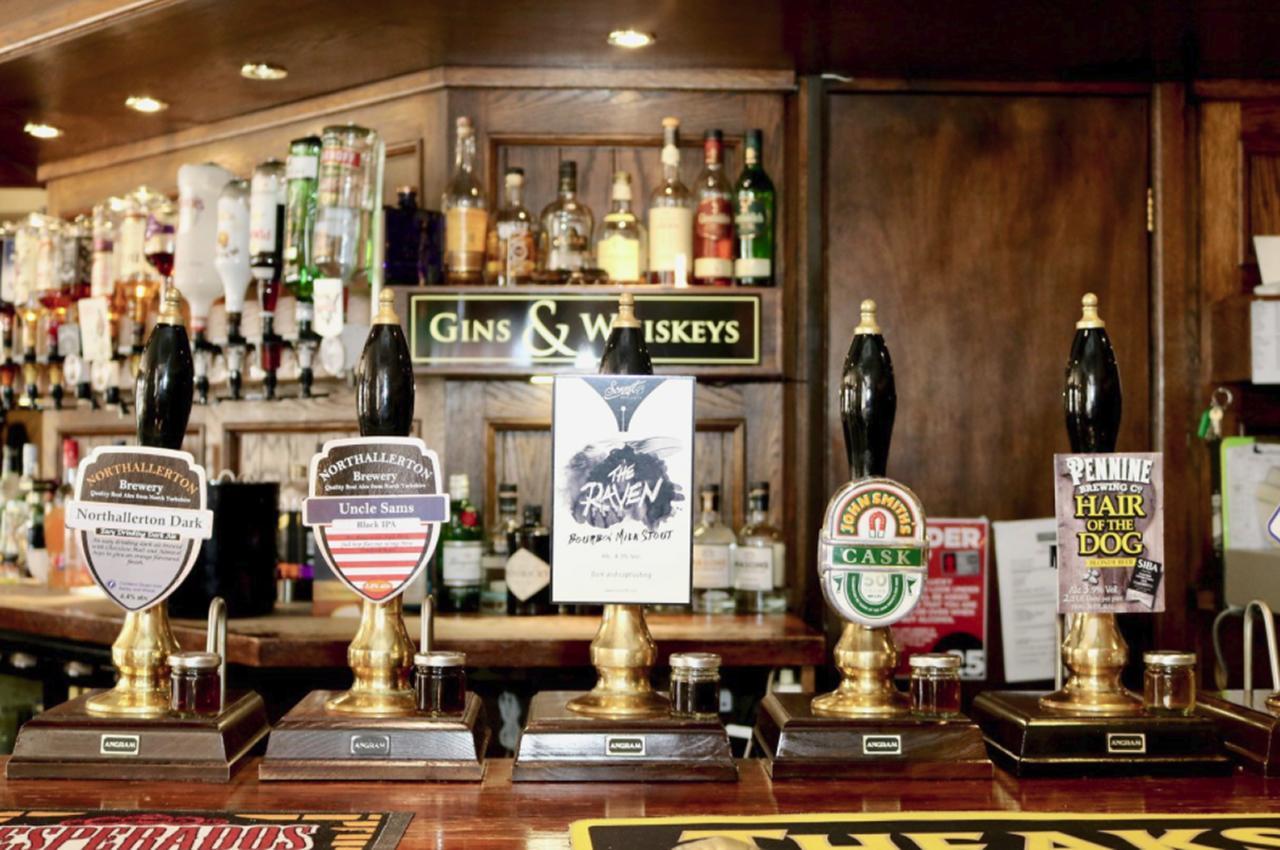 The Golden Lion Hotel Northallerton Exterior photo